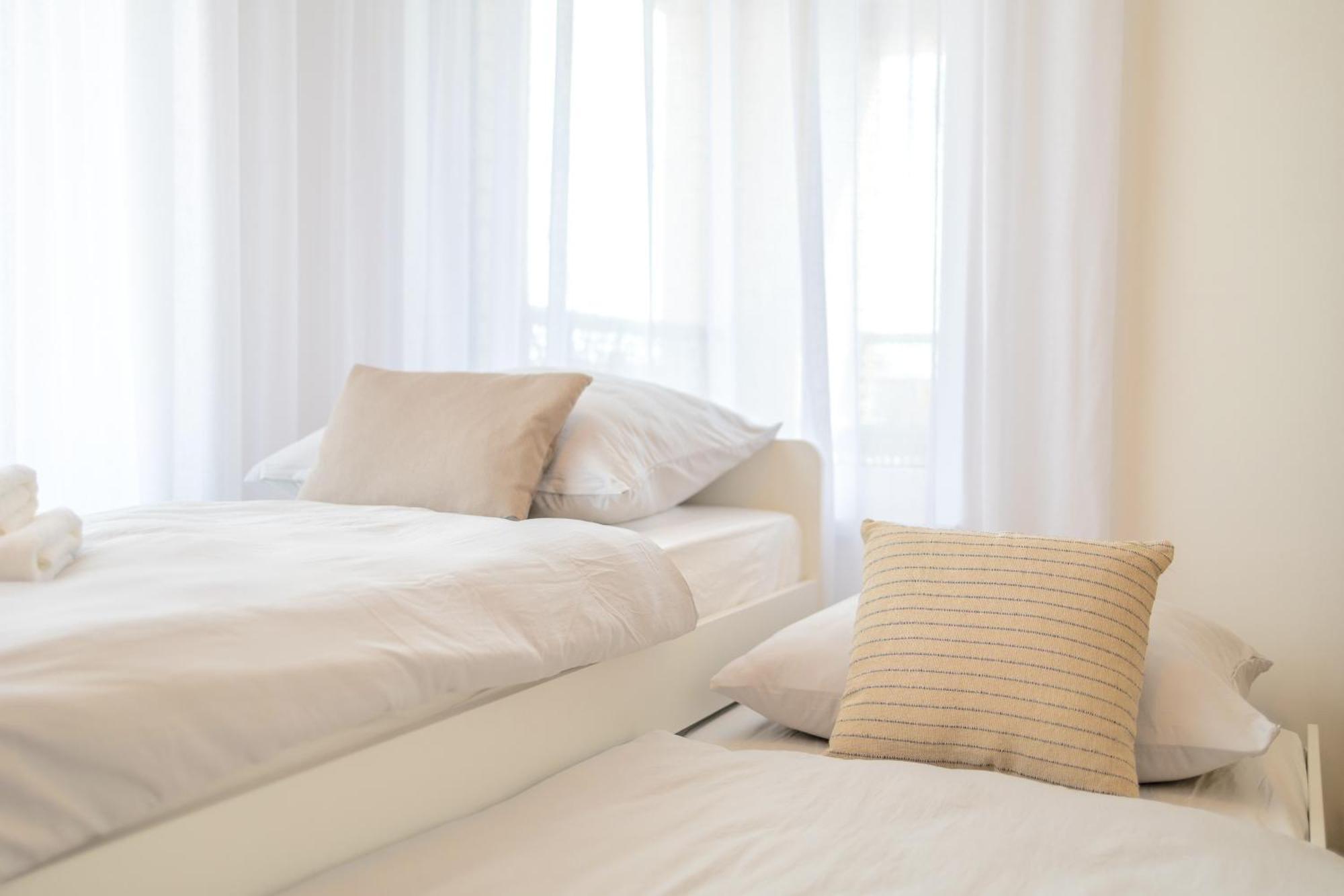 Lejlighed Bright 2br - 5th Floor, Balcony, Free Parking By Gravity *